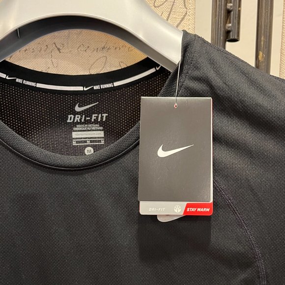 Nike Women's Running Long Sleeve Dry Fit - Picture 5 of 8